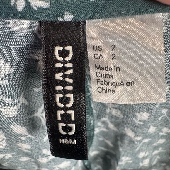 H&M dark green and white ditsy floral button front dress size 2 - Picture 5 of 8